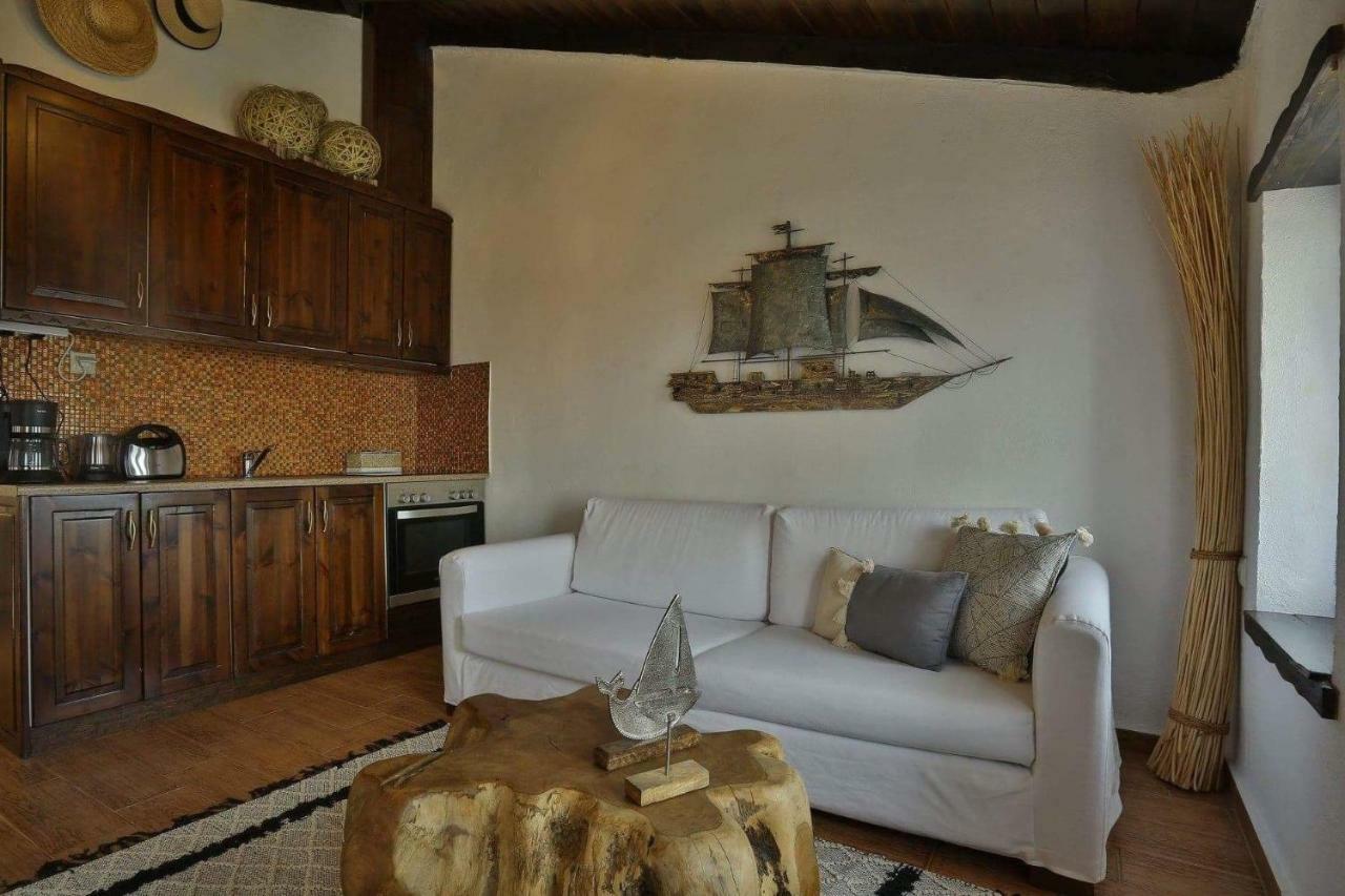 Agkaze Villa Палеос Пантелеймон Екстериор снимка